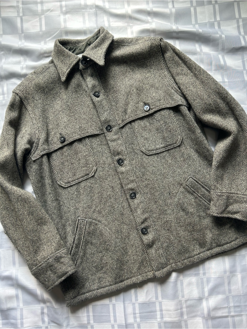 Woolrich Grey Herringbone Vintage Wool Lightweight Button Down Jacket